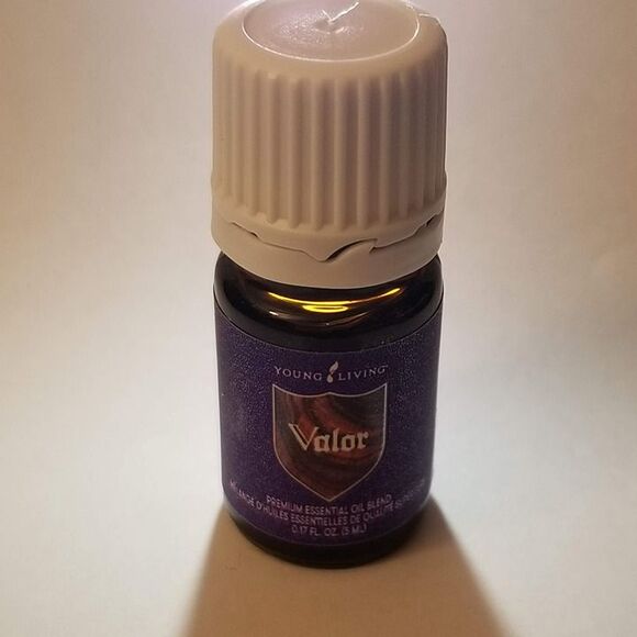 $58.55 Young Living Original Valor 5mL Essential Oil USA Authentic YL Rosewood - Picture 4 of 10